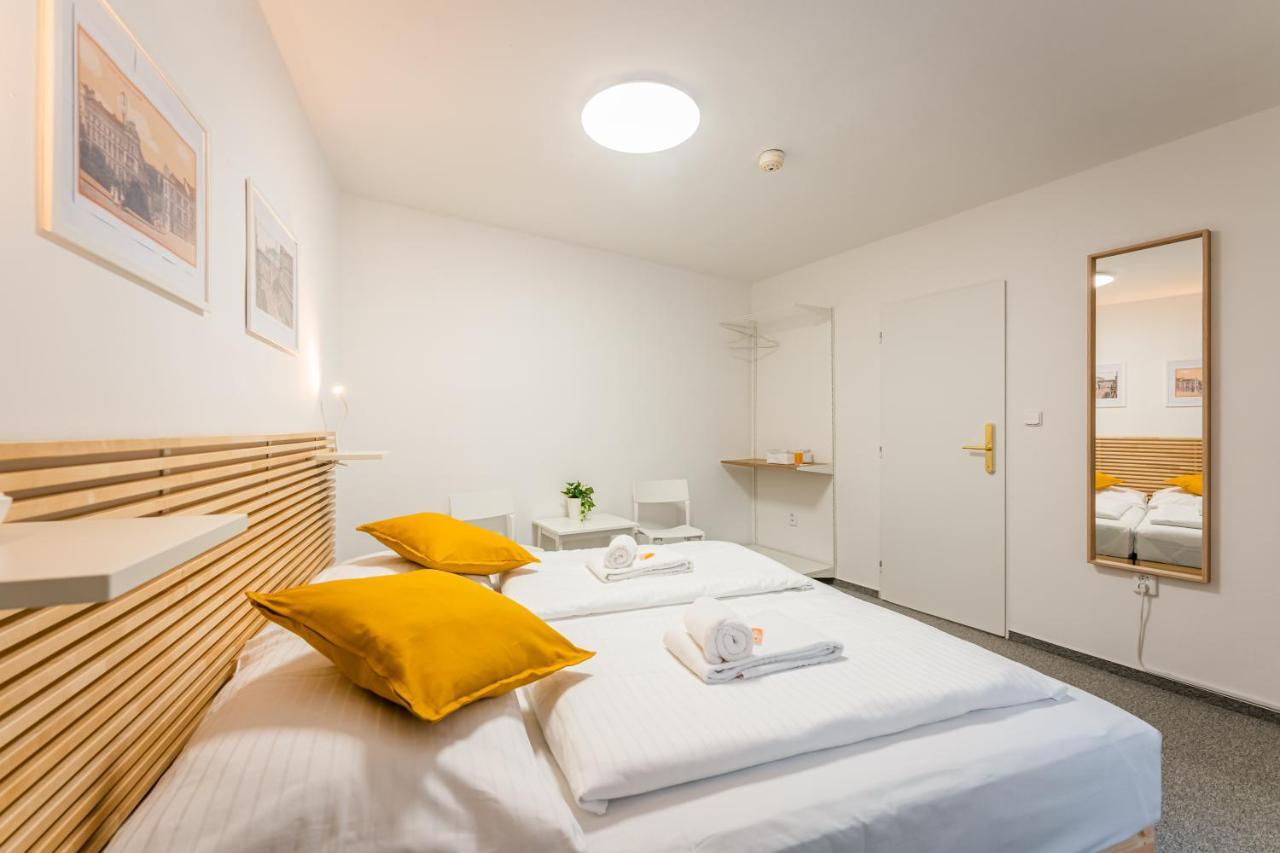 Self-Service Hotel Ostas Praha Eksteriør bilde