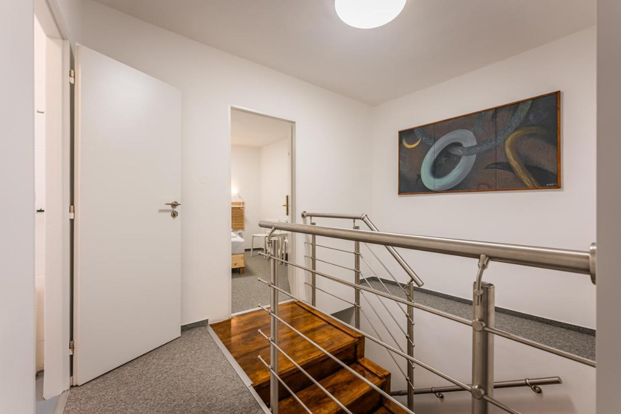 Self-Service Hotel Ostas Praha Eksteriør bilde