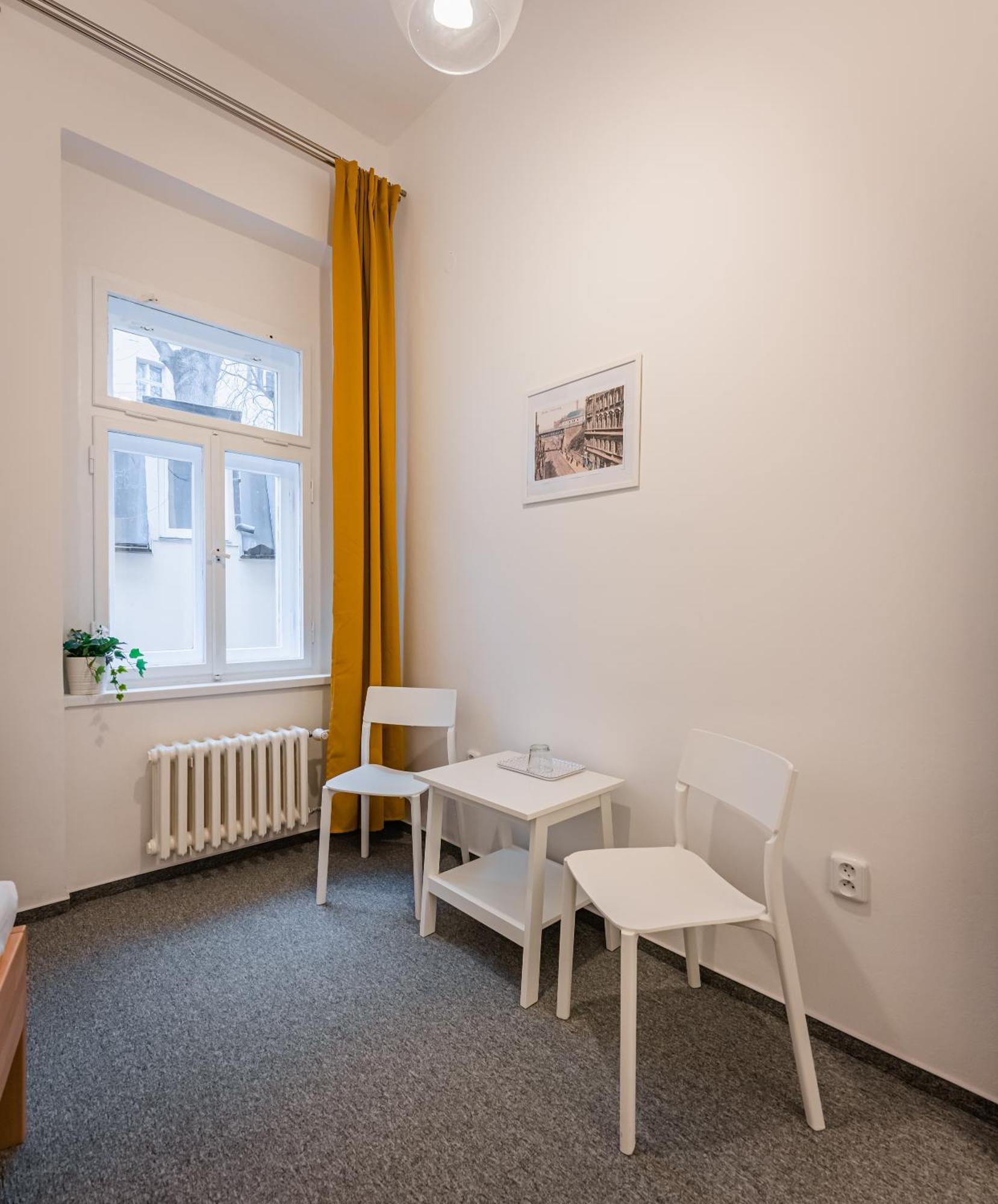 Self-Service Hotel Ostas Praha Eksteriør bilde
